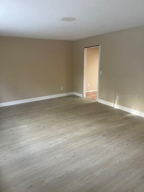 Image 8 of 13 For 16406 Lake Byrd Drive