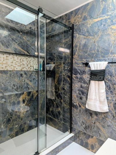 Image 24 of 37 For 7510 Pineapple Lane