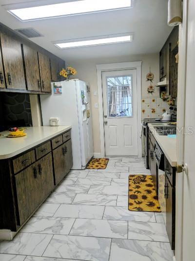 Image 30 of 37 For 7510 Pineapple Lane