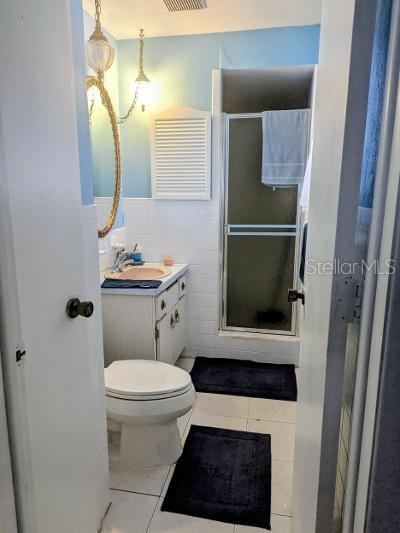 Image 6 of 37 For 7510 Pineapple Lane