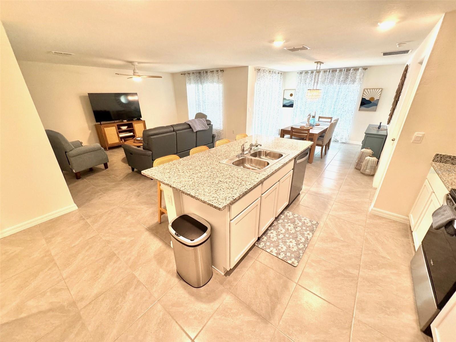 Image 7 of 43 For 13374 Mylion Way