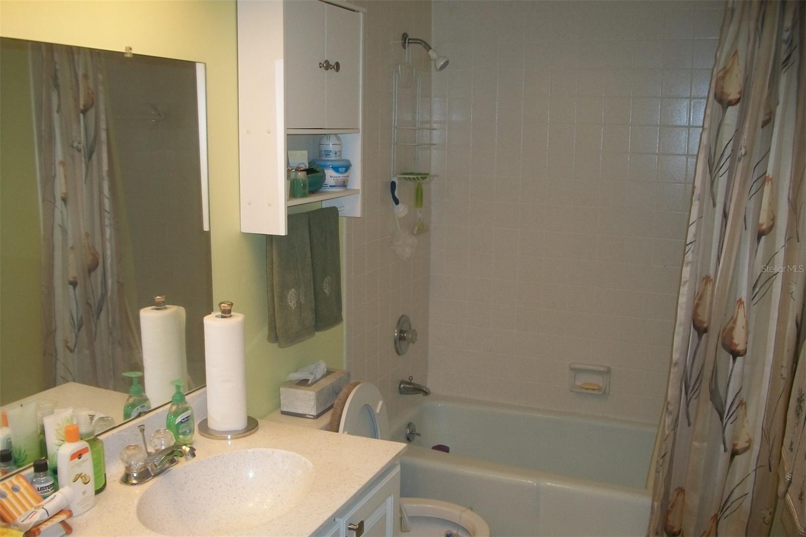 Image 16 of 36 For 2616 Cove Cay Drive 207