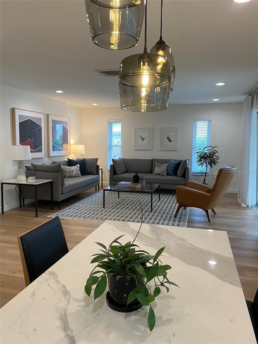 Image 12 of 25 For 814 Paradise Way