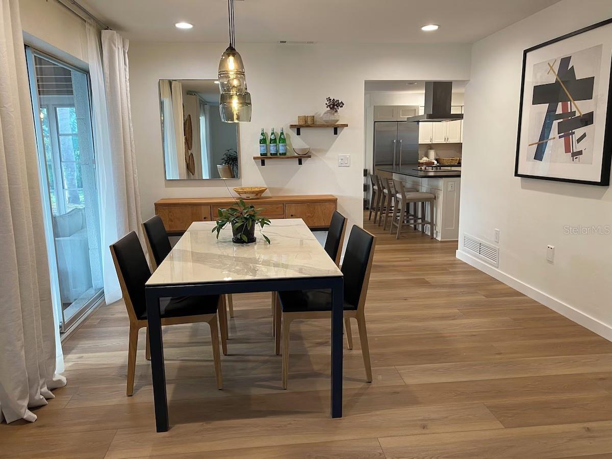 Image 14 of 25 For 814 Paradise Way