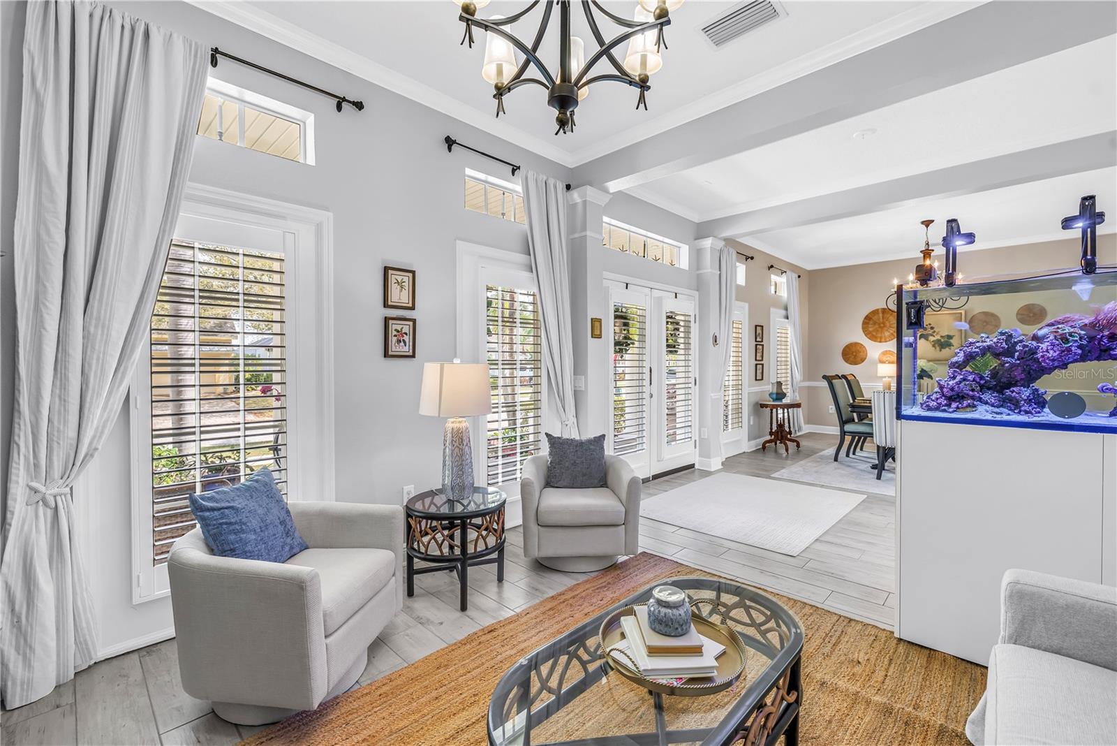 Listing photo id 11 for 5234 Brighton Shore Drive