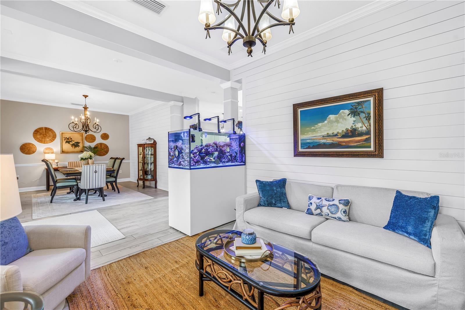 Listing photo id 12 for 5234 Brighton Shore Drive