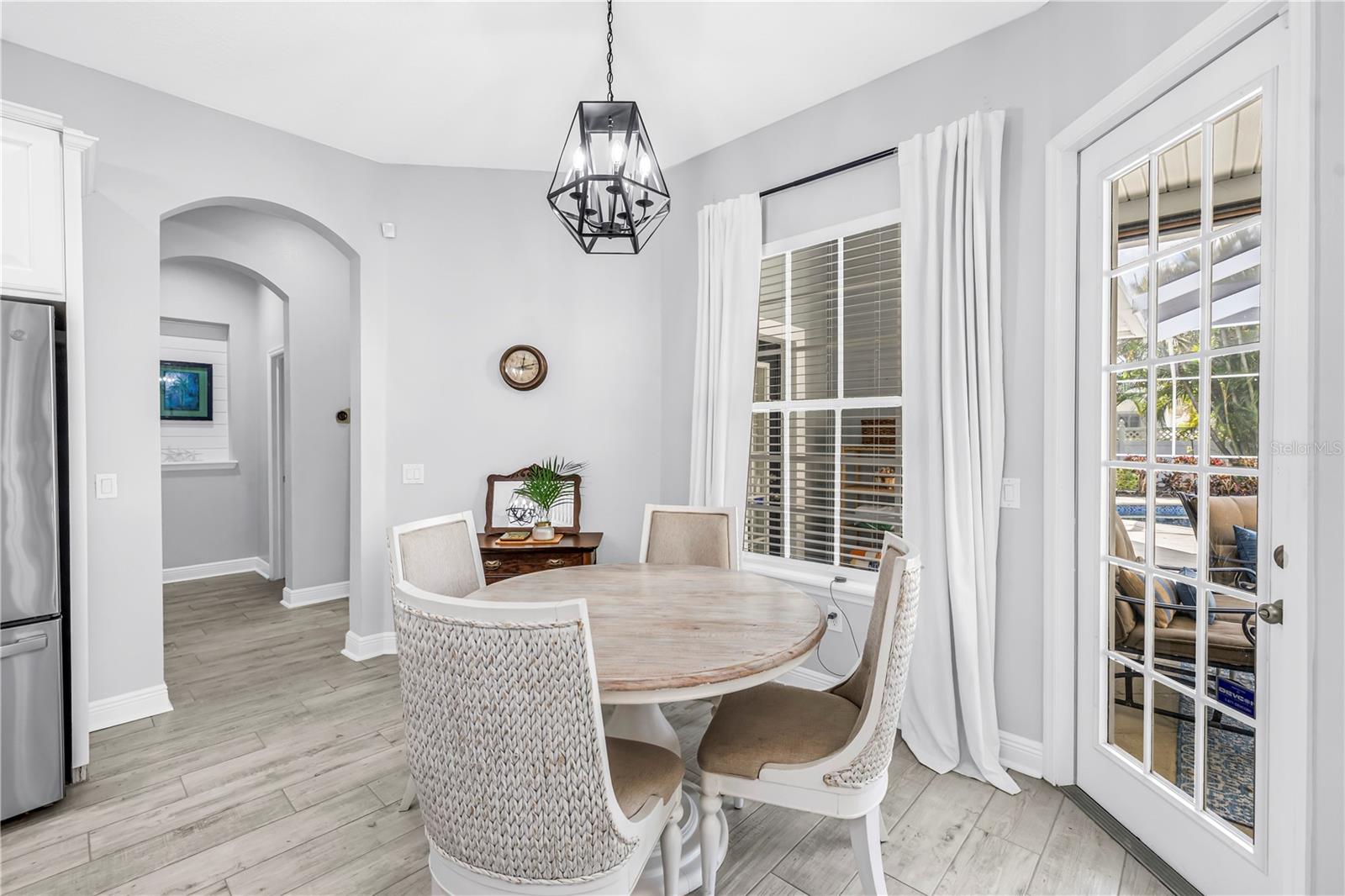 Listing photo id 24 for 5234 Brighton Shore Drive