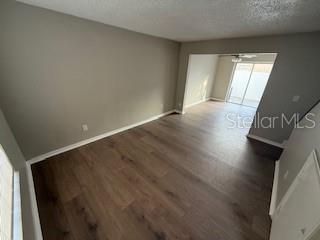 Image 3 of 11 For 3009 Manhattan Avenue B