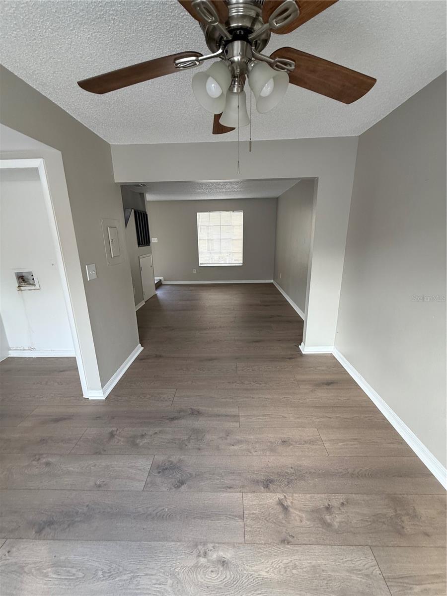 Image 4 of 11 For 3009 Manhattan Avenue B