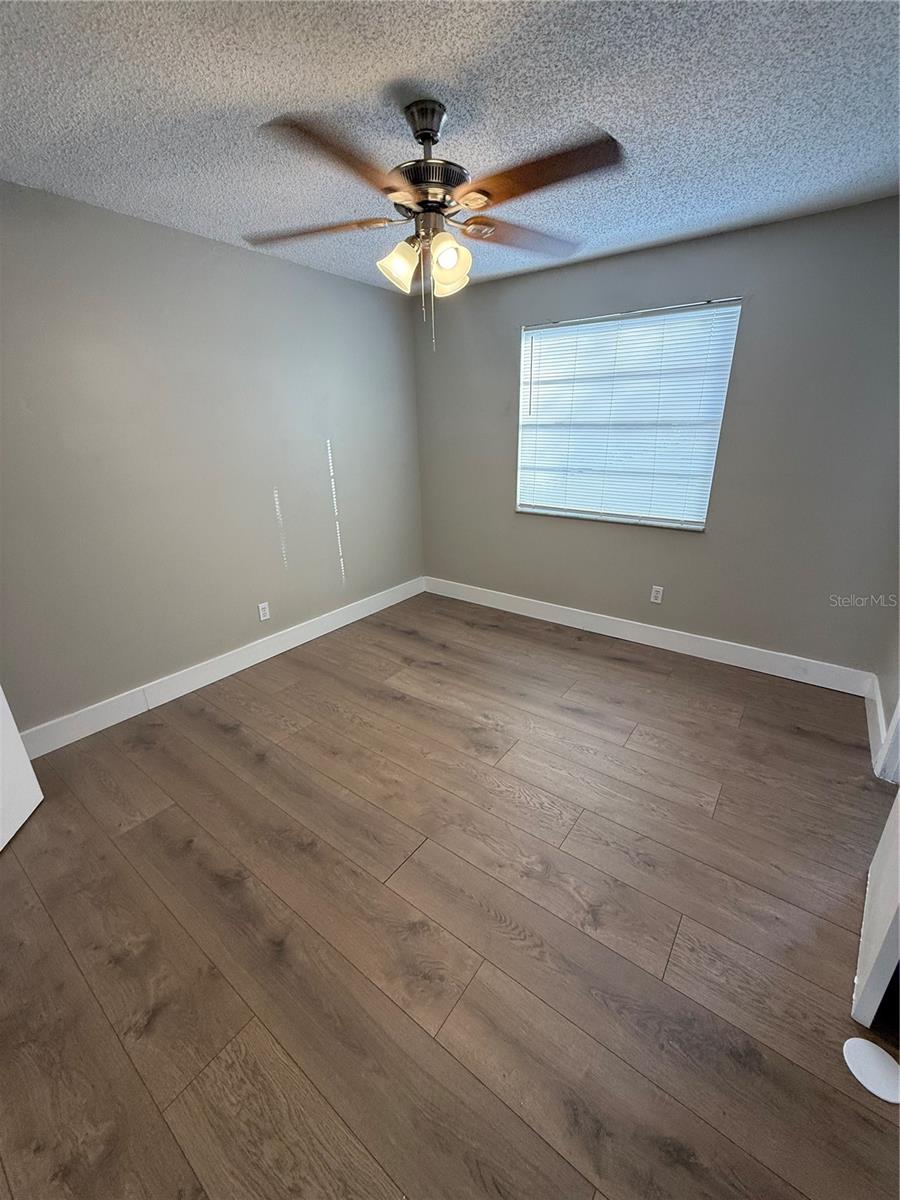 Image 6 of 11 For 3009 Manhattan Avenue B