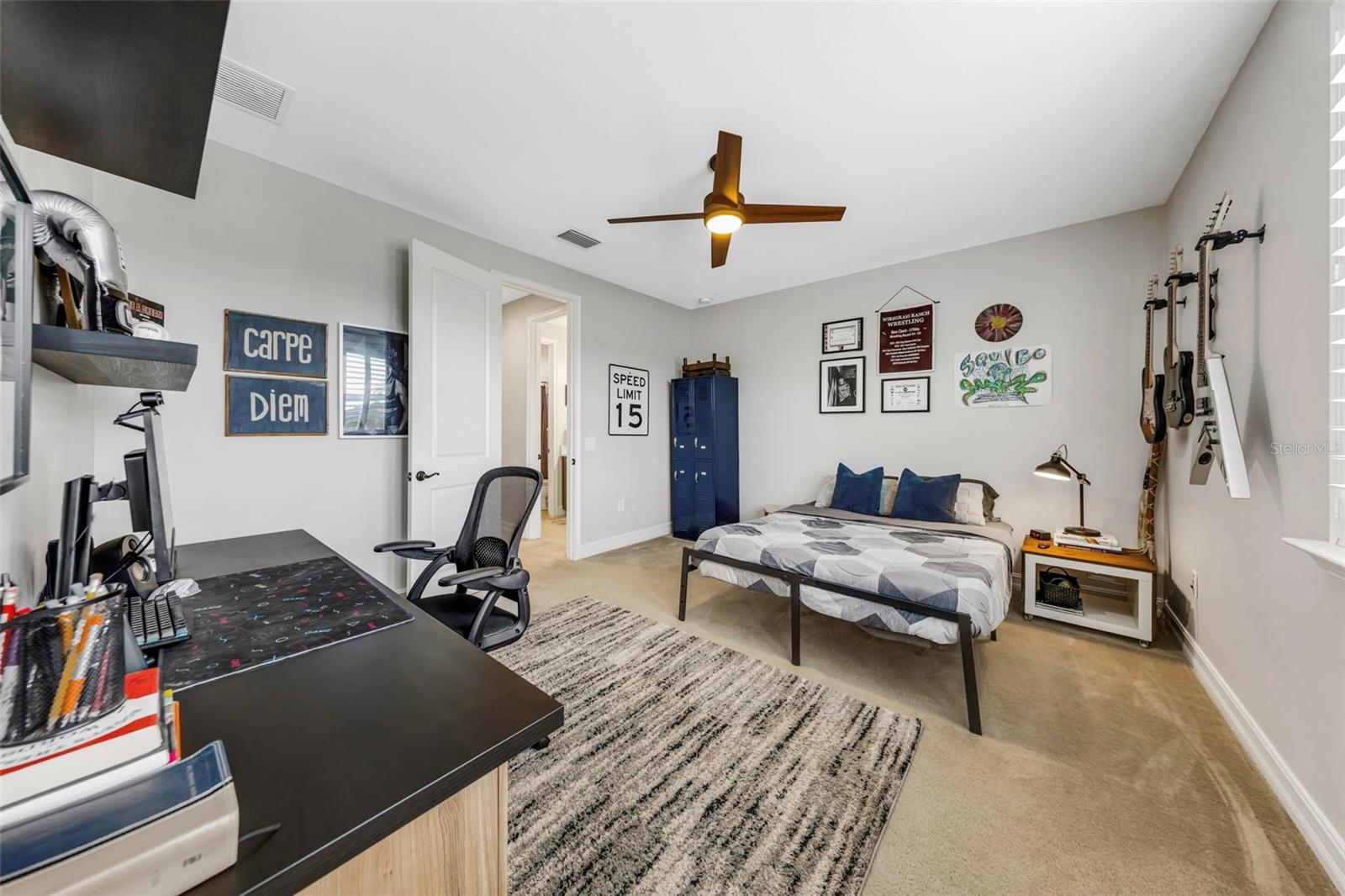 Listing photo id 35 for 29494 Picana Lane