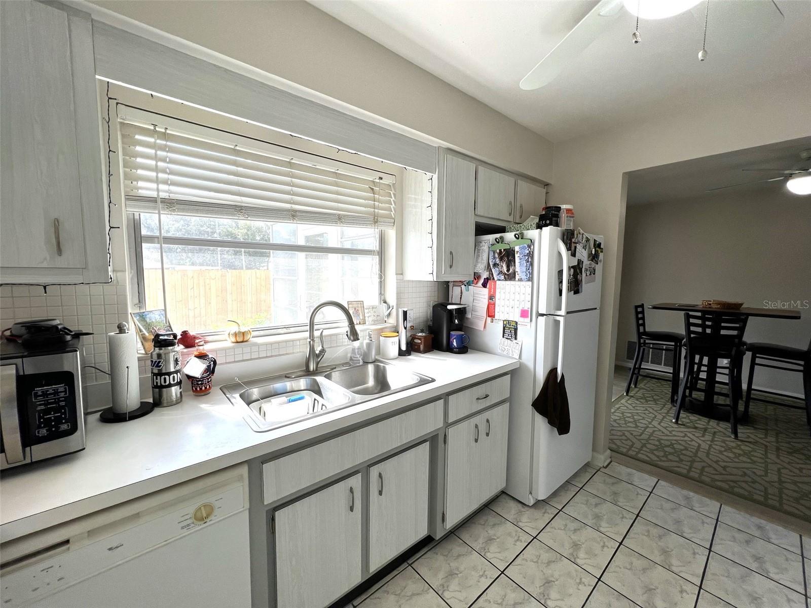 Image 8 of 19 For 1595 Idle Drive