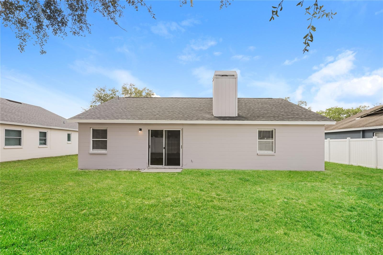 Image 15 of 15 For 1660 Lakeside