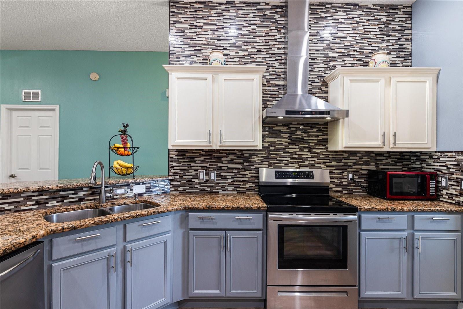 Image 10 of 32 For 5001 44th Avenue N