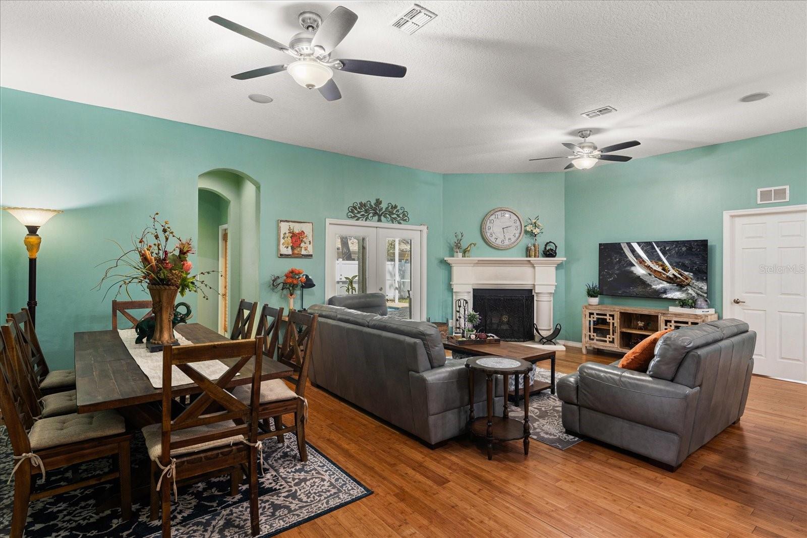 Image 11 of 32 For 5001 44th Avenue N