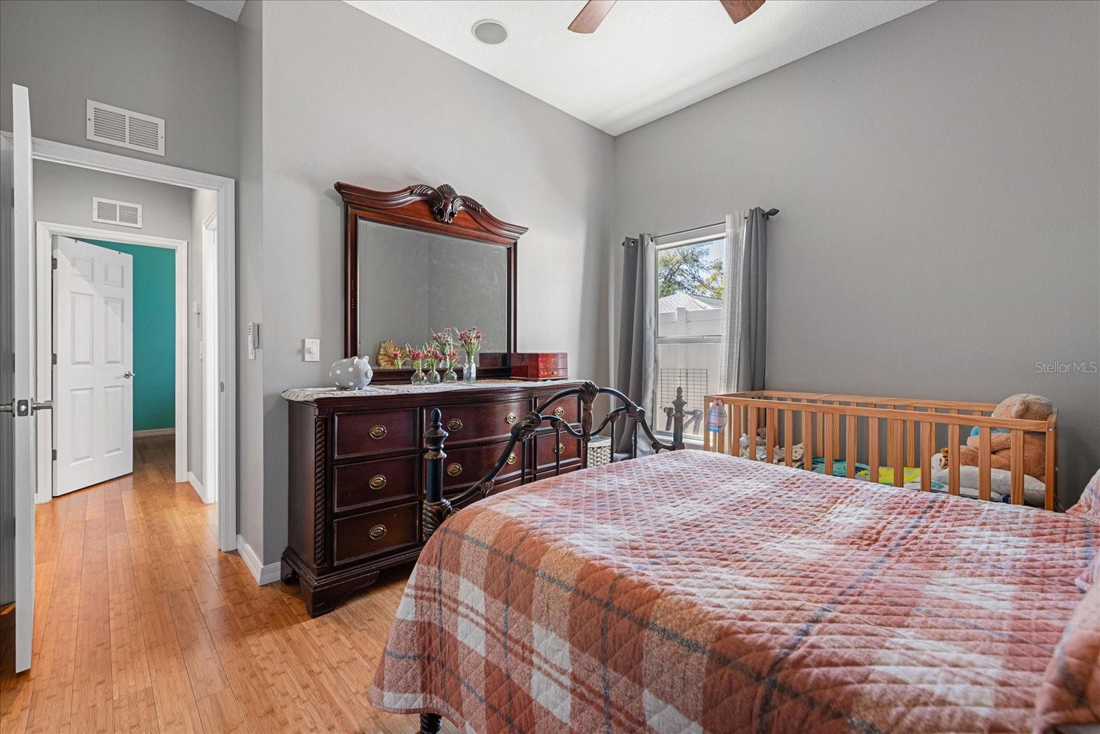 Image 23 of 32 For 5001 44th Avenue N