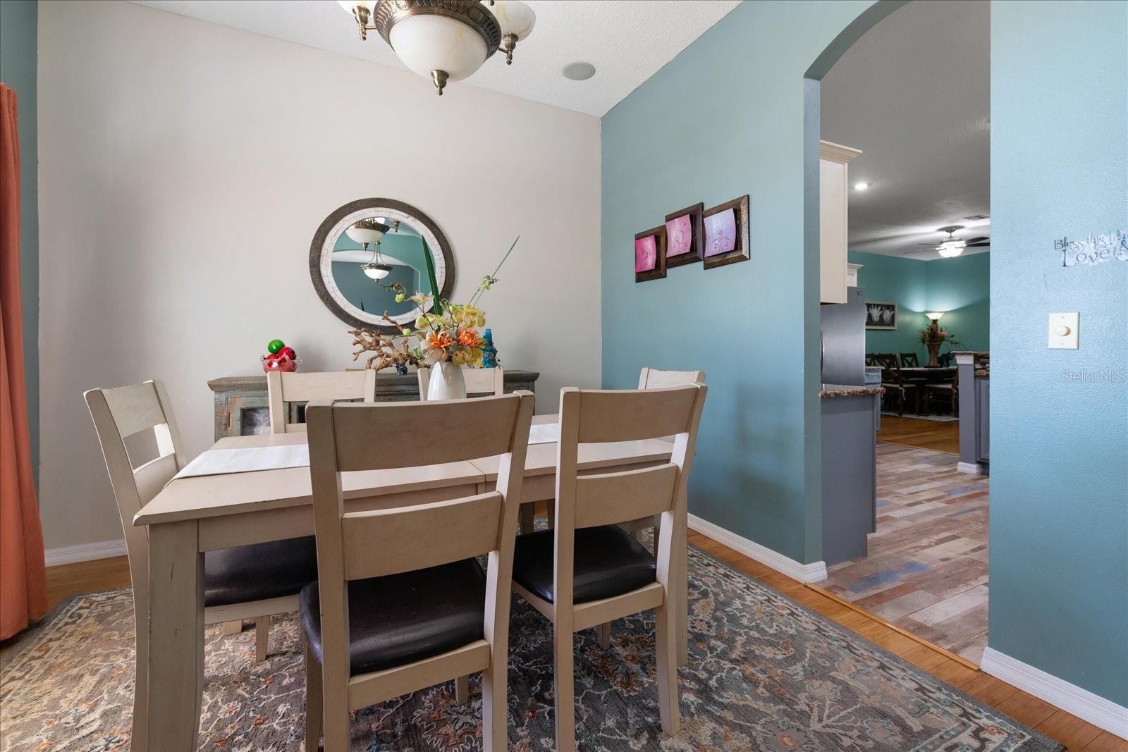 Image 7 of 32 For 5001 44th Avenue N