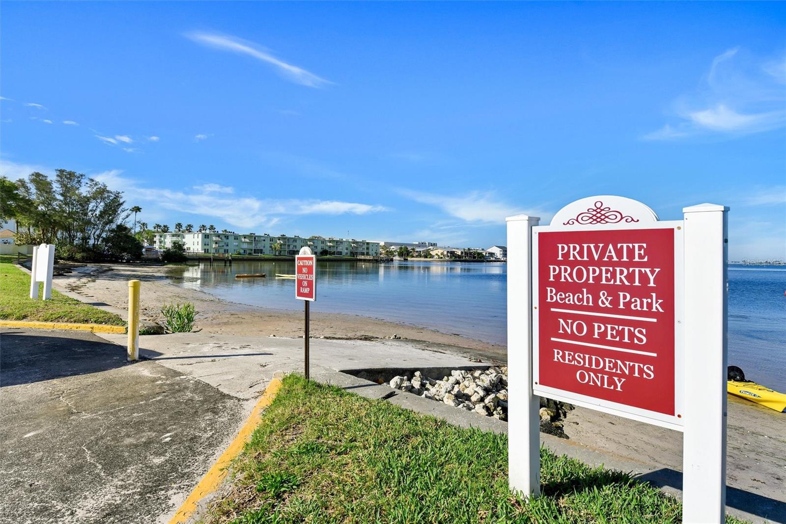 Image 17 of 27 For 2700 Bayshore Boulevard 4111