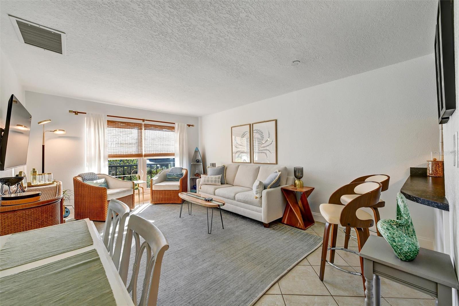 Image 3 of 27 For 2700 Bayshore Boulevard 4111