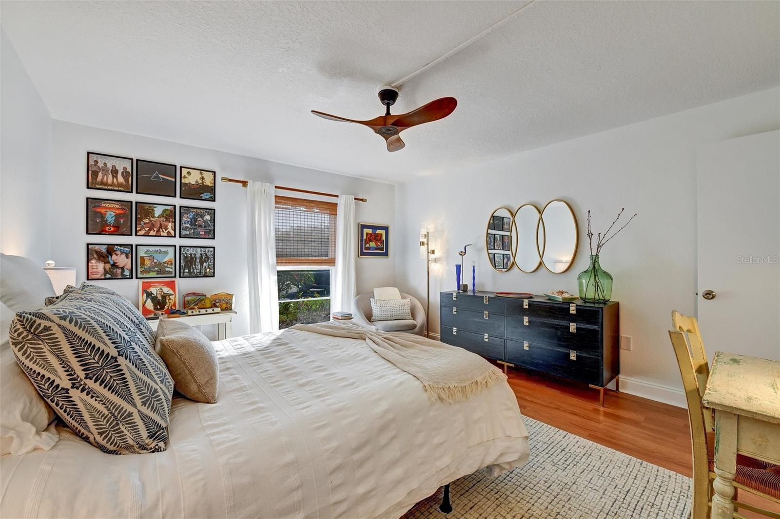 Image 7 of 27 For 2700 Bayshore Boulevard 4111