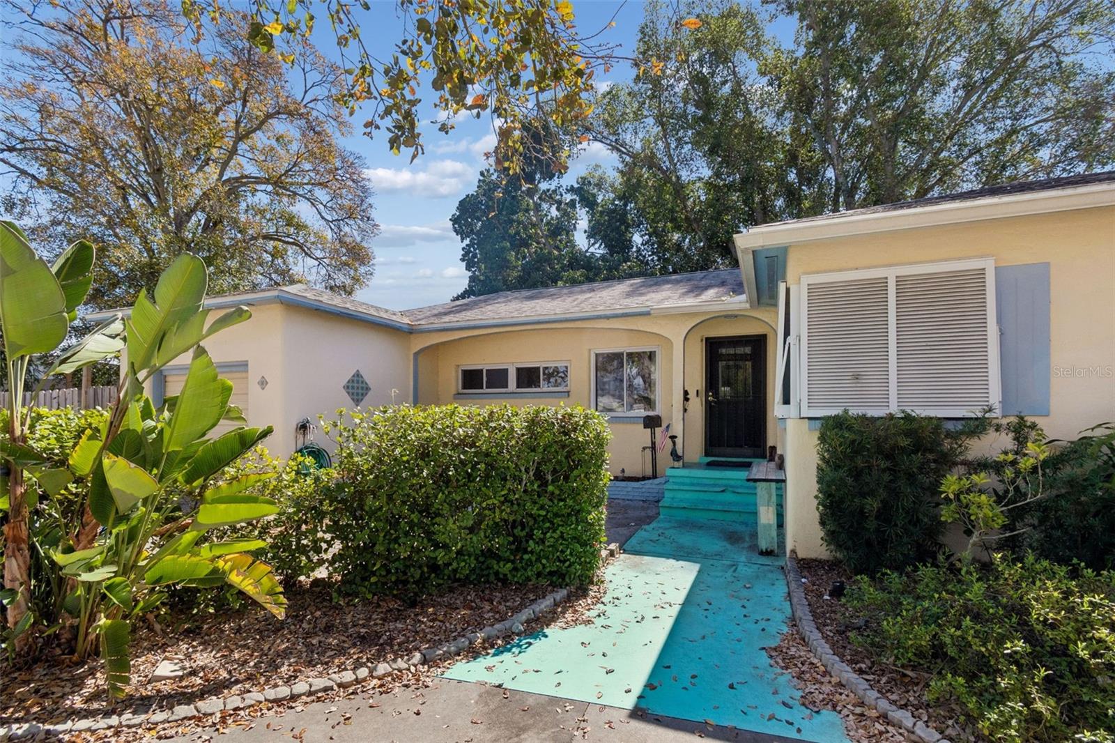 Image 11 of 77 For 2120 Coronada Way S