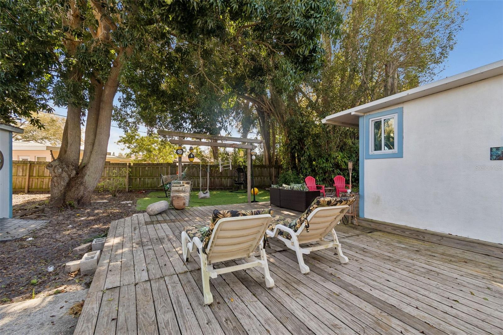 Image 56 of 77 For 2120 Coronada Way S