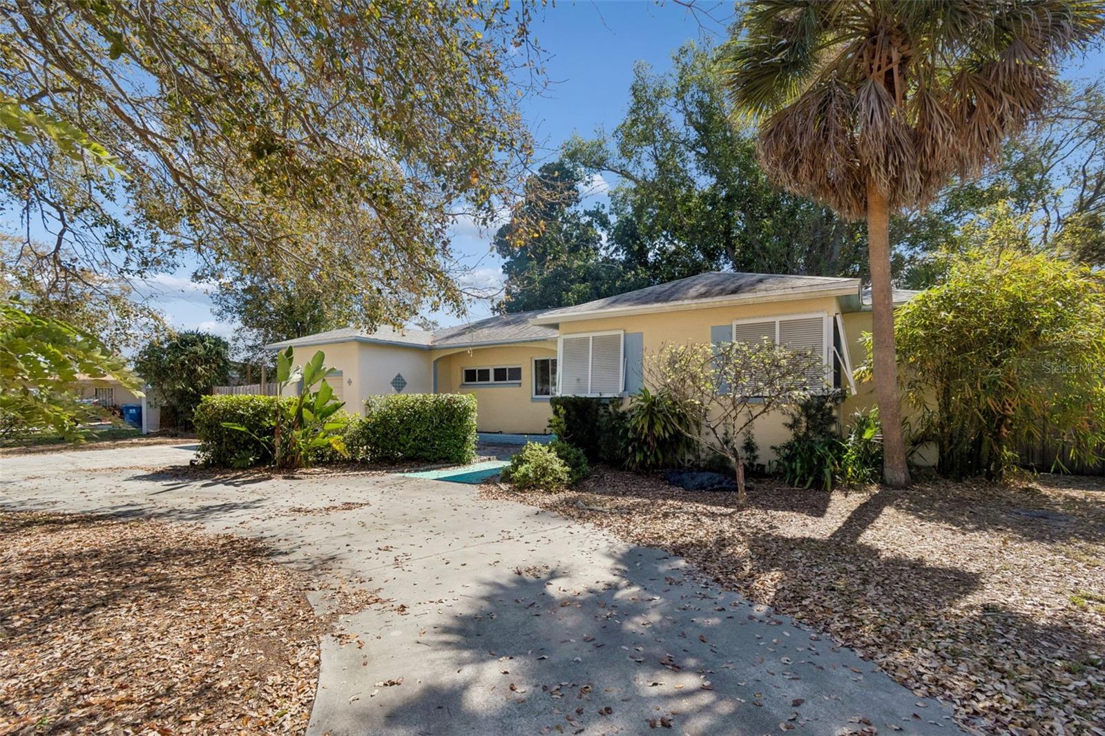 Image 7 of 77 For 2120 Coronada Way S