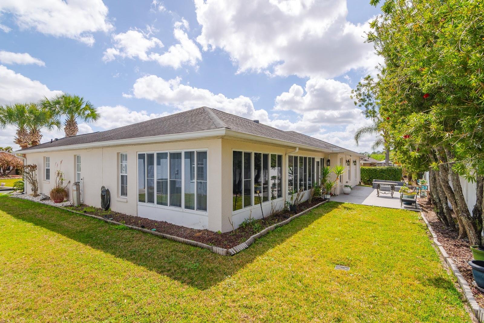 Listing photo id 40 for 10352 Moshie Lane