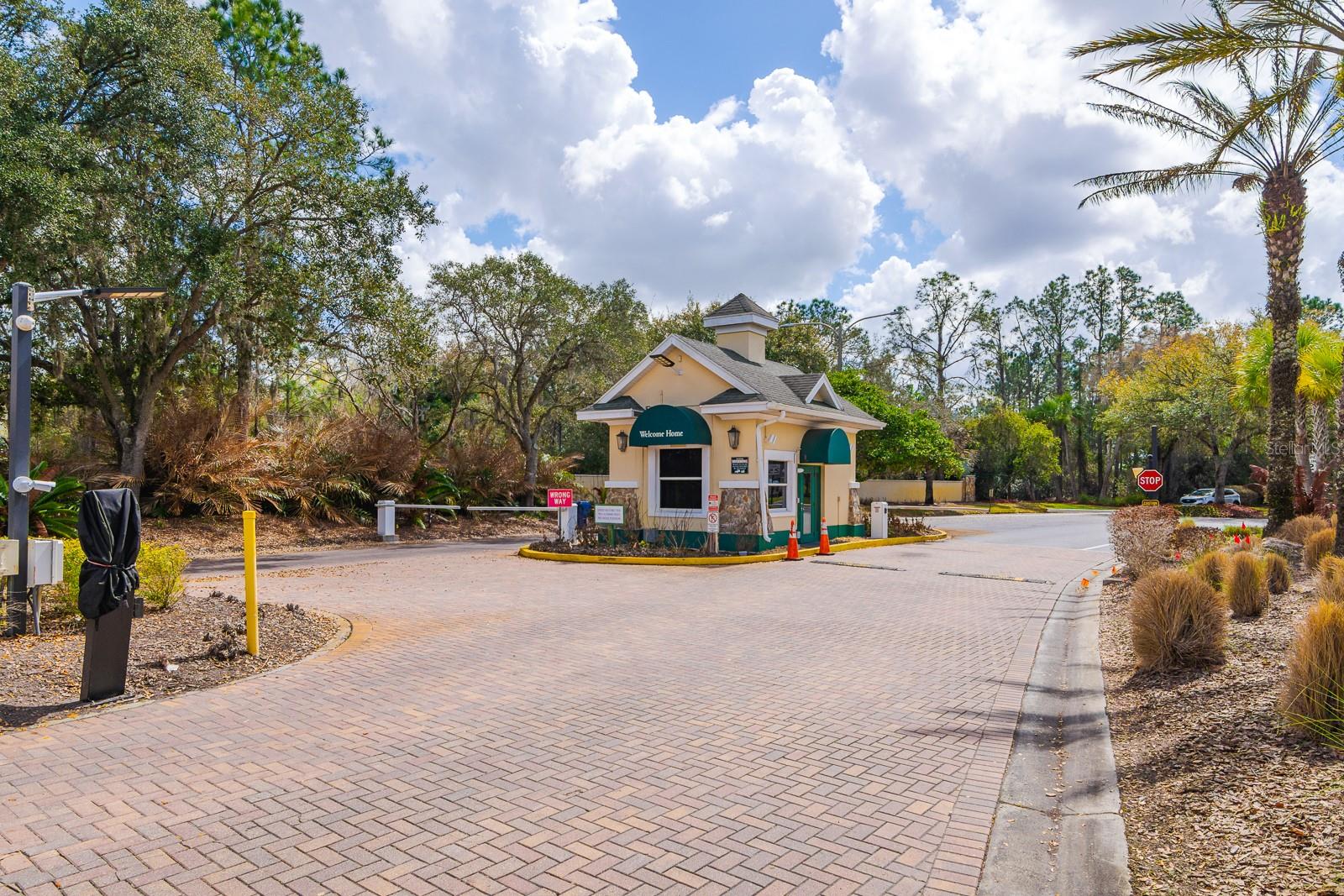 Listing photo id 49 for 10352 Moshie Lane