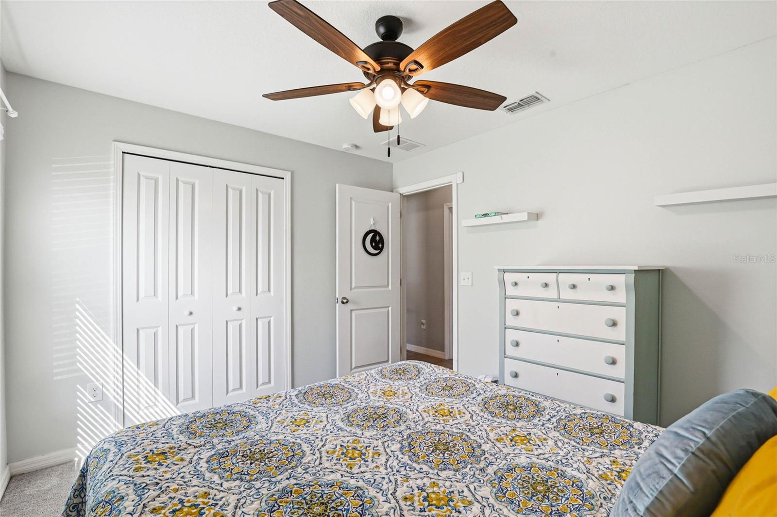 Image 23 of 82 For 6637 Wagon Trail Street