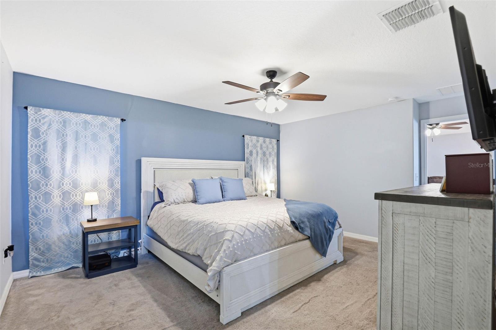 Image 37 of 82 For 6637 Wagon Trail Street