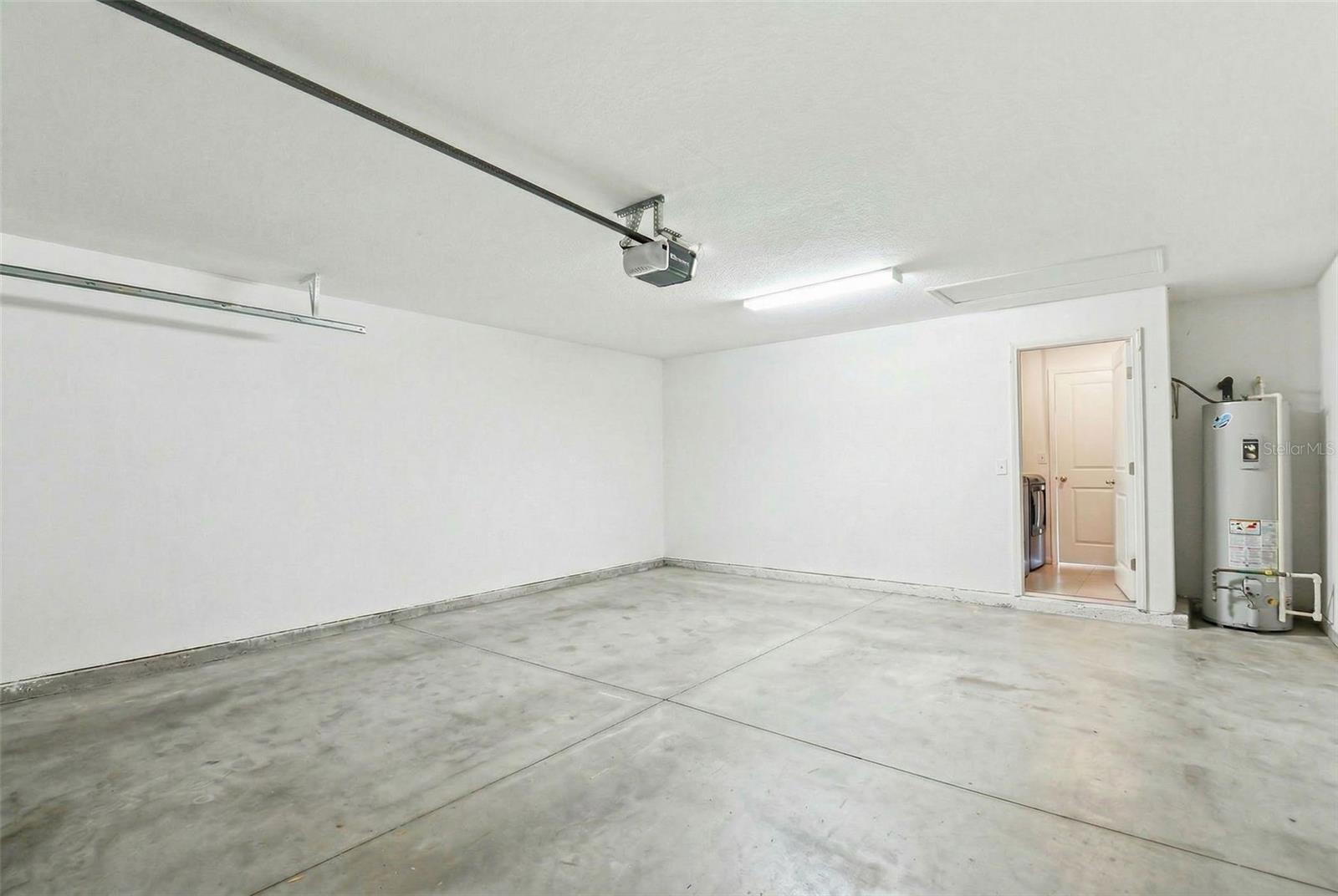 Image 48 of 82 For 6637 Wagon Trail Street