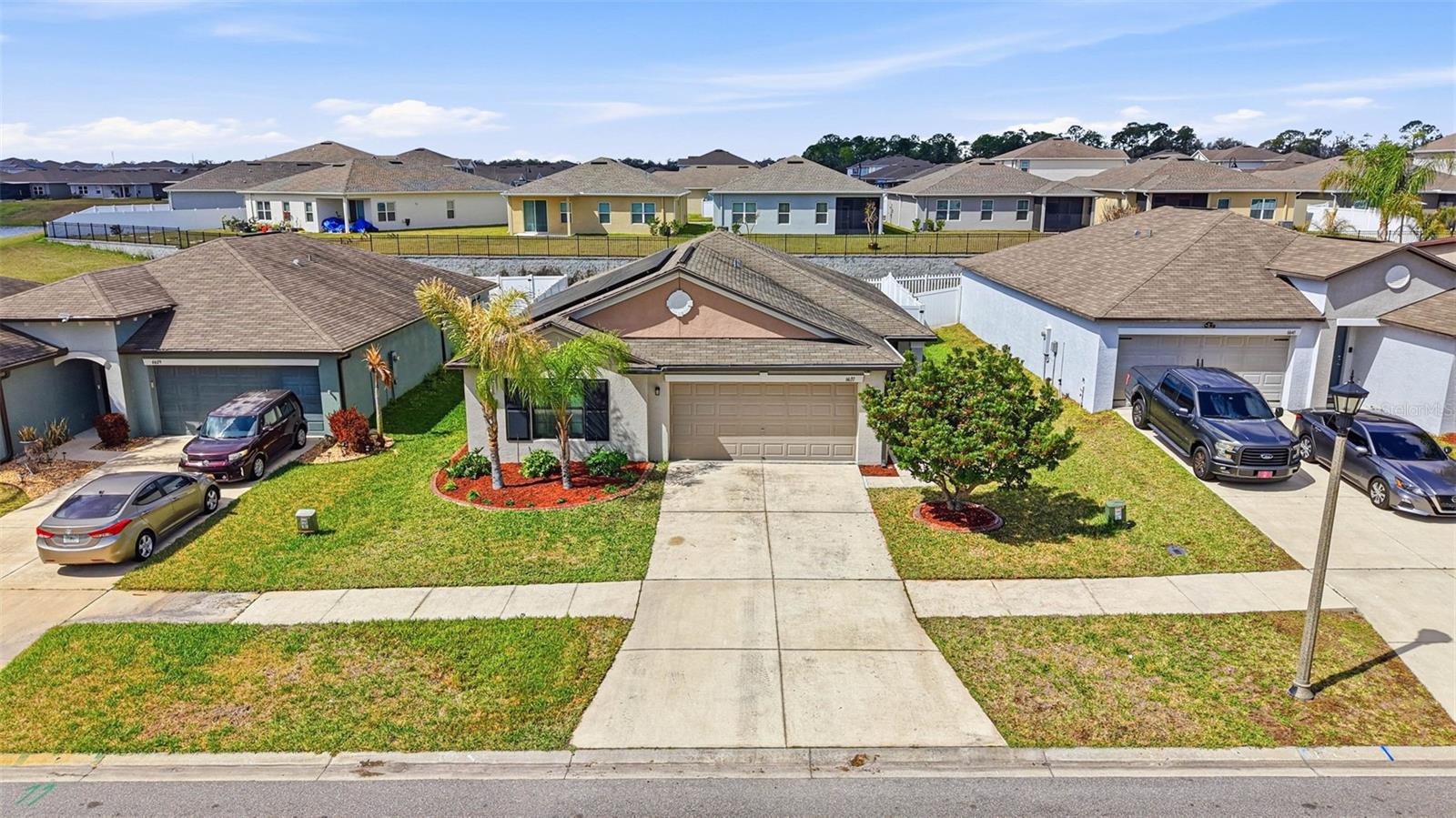 Image 59 of 82 For 6637 Wagon Trail Street