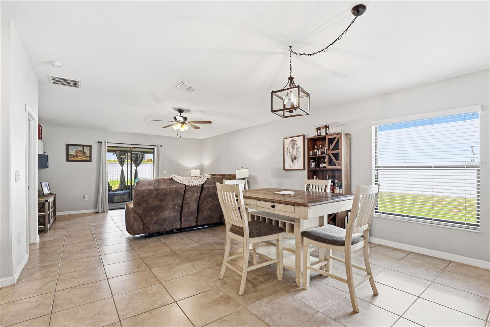 Image 6 of 82 For 6637 Wagon Trail Street