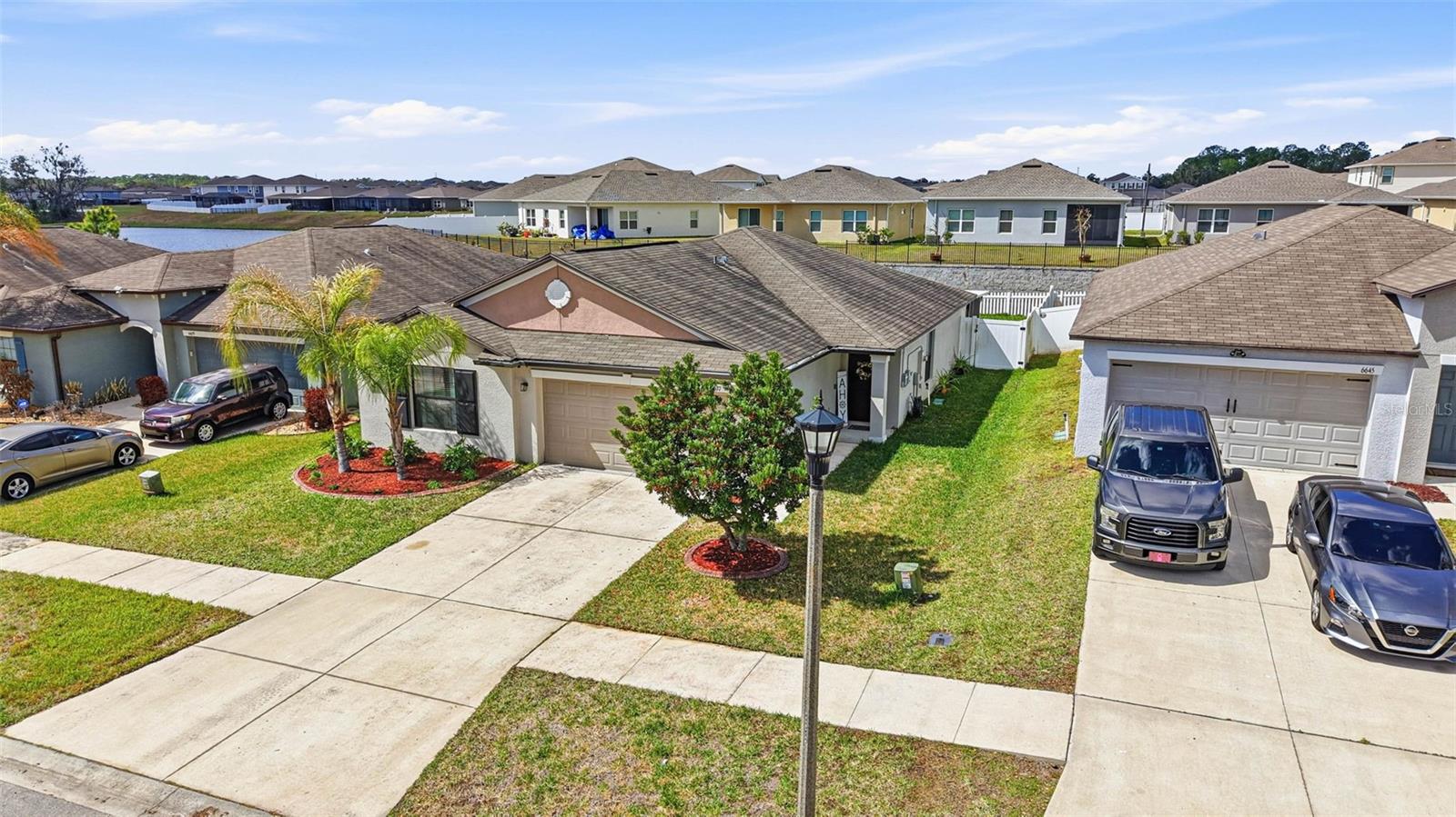 Image 60 of 82 For 6637 Wagon Trail Street