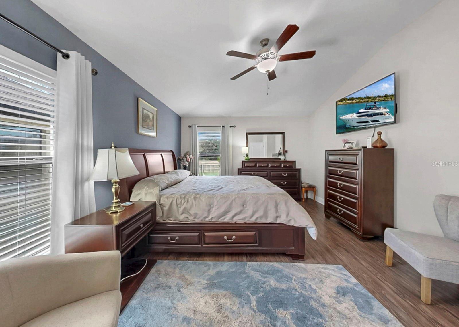 Listing photo id 9 for 12278 Legacy Bright Street