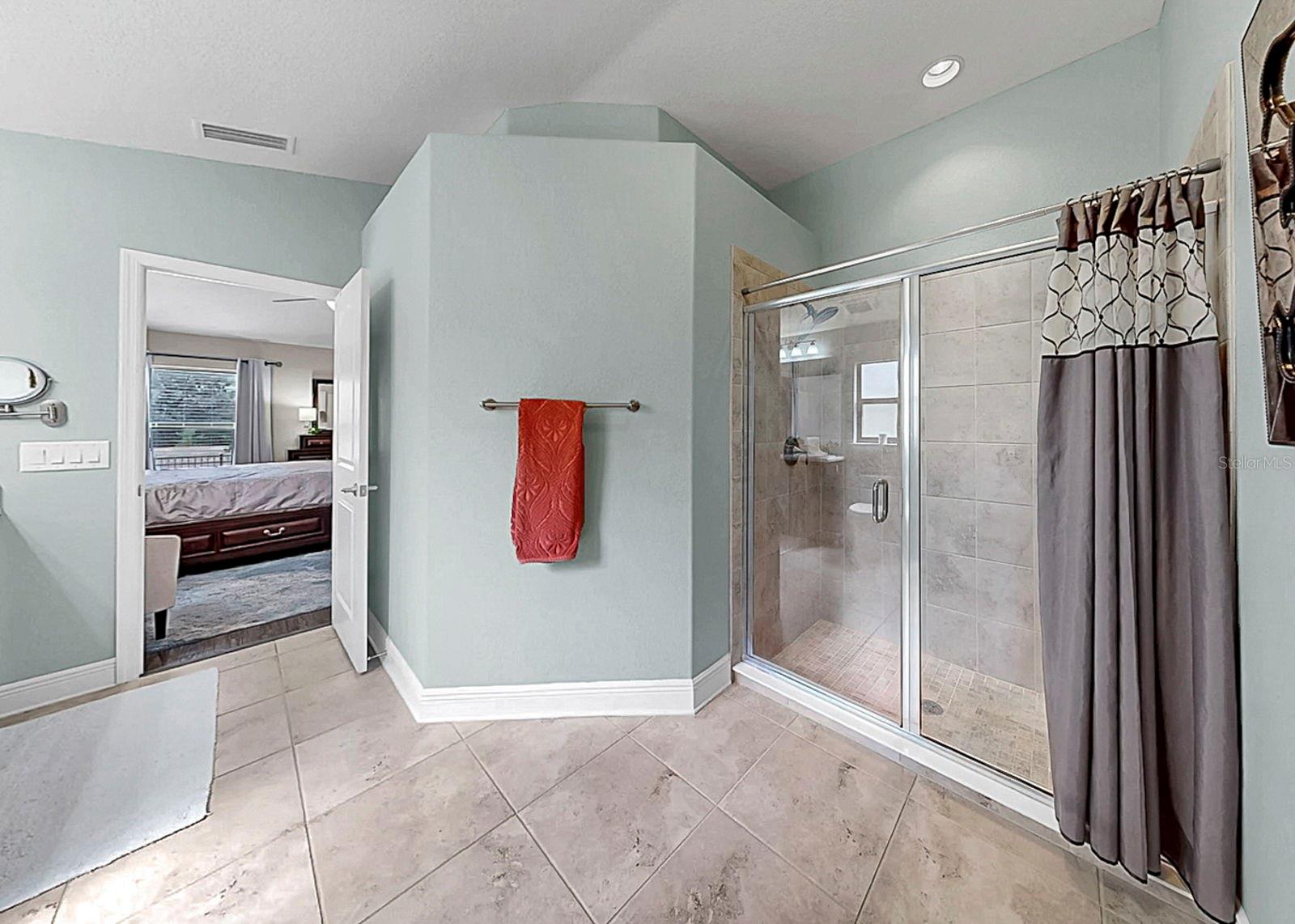 Listing photo id 11 for 12278 Legacy Bright Street