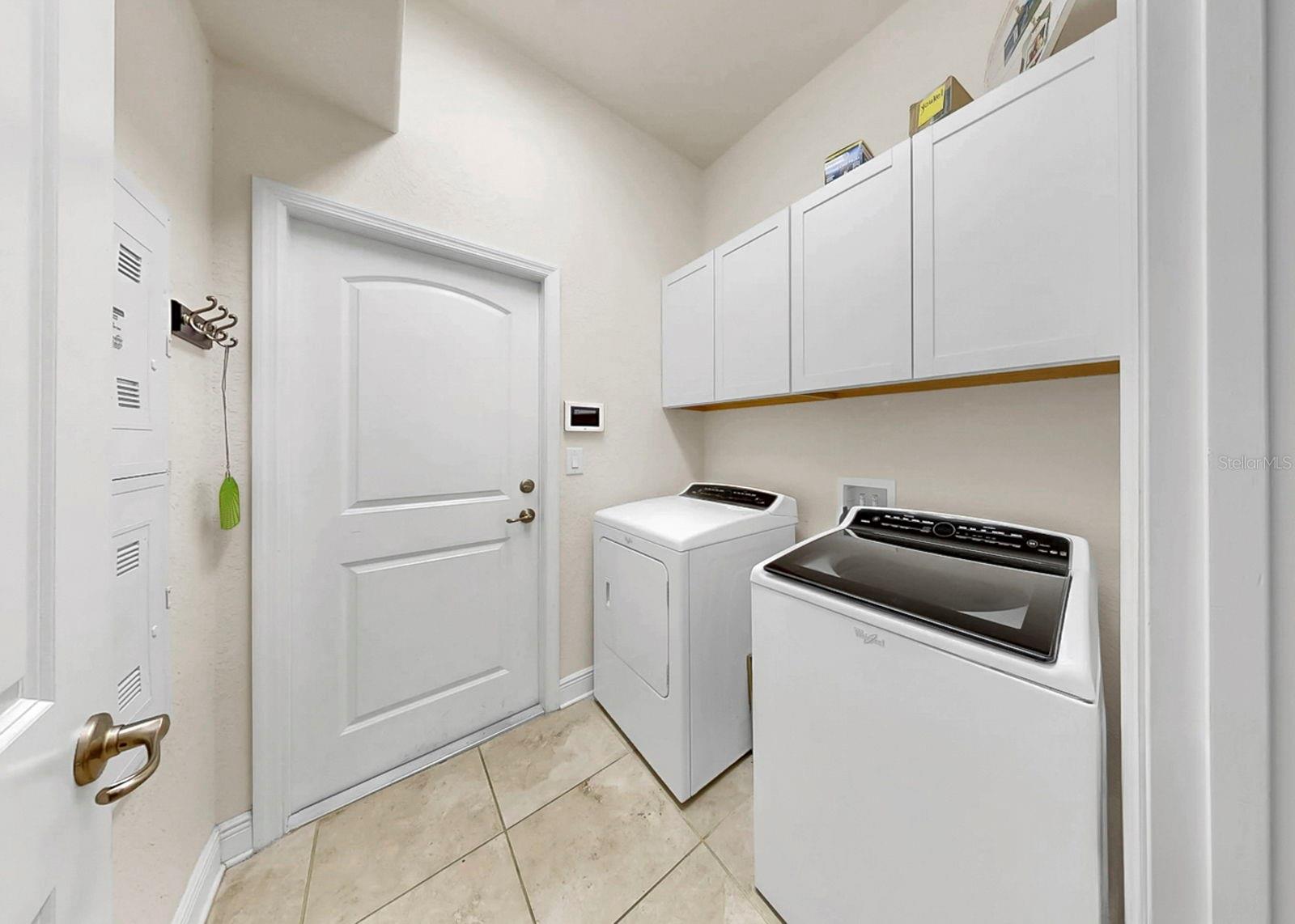 Listing photo id 16 for 12278 Legacy Bright Street