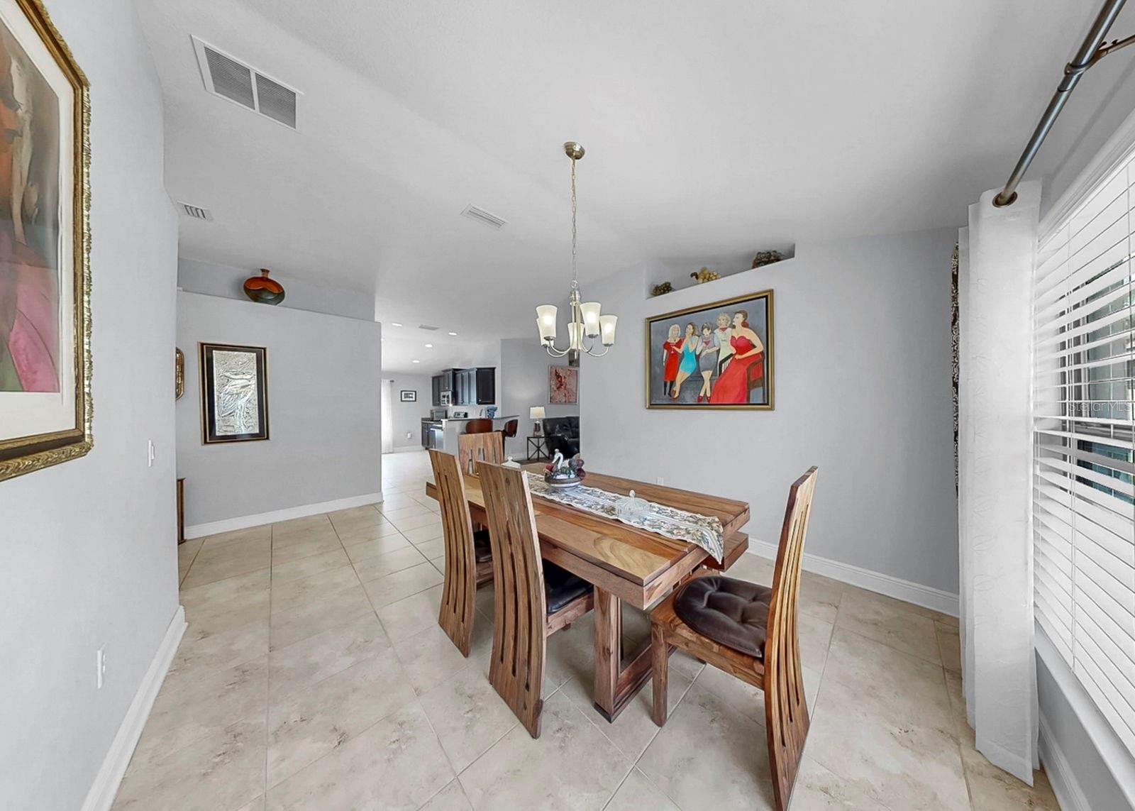 Listing photo id 4 for 12278 Legacy Bright Street