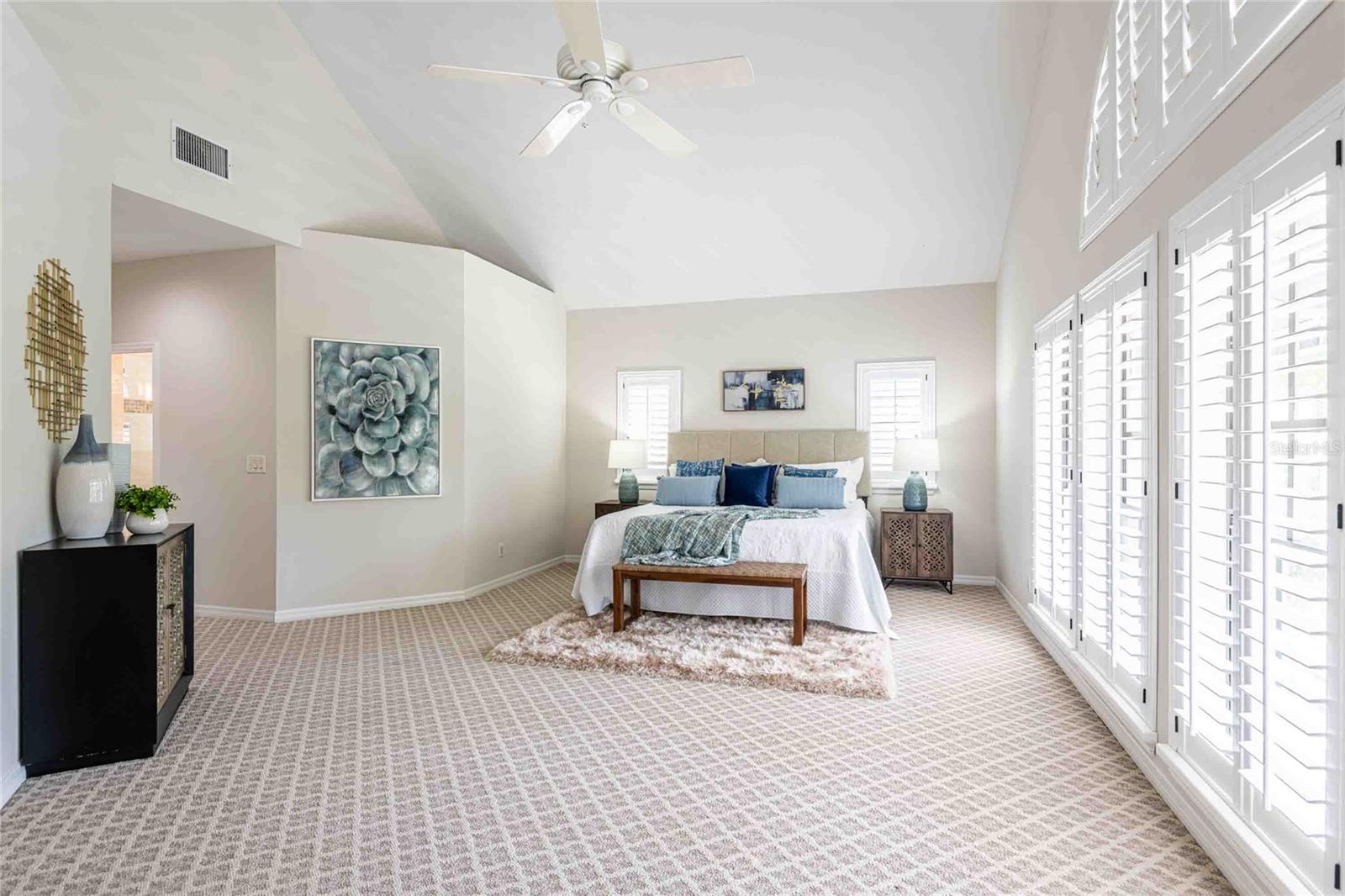 Image 23 of 55 For 18724 Wimbledon