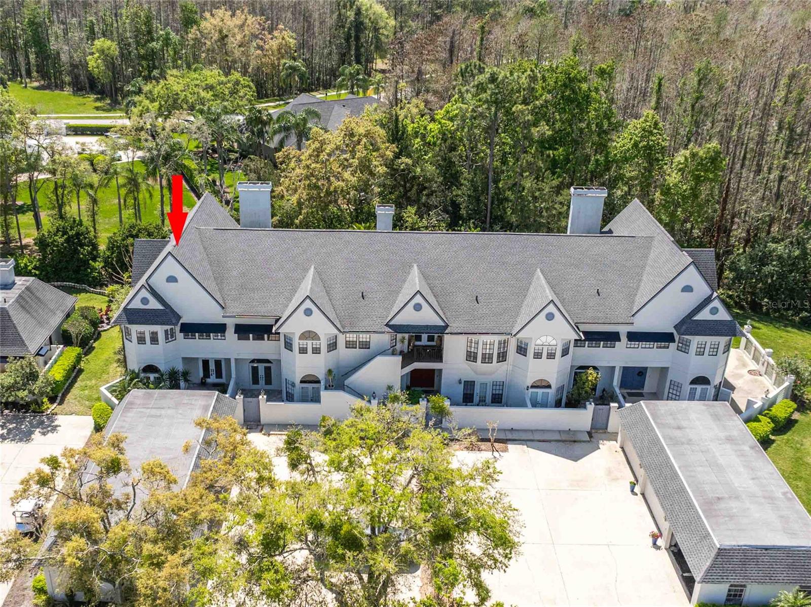 Image 44 of 55 For 18724 Wimbledon