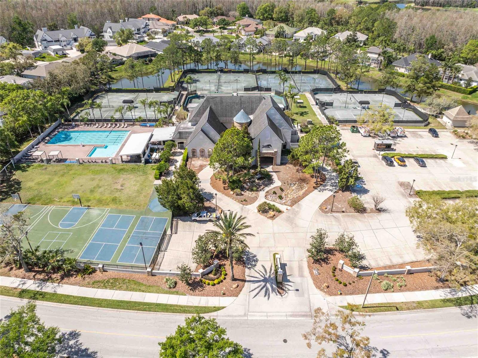 Image 50 of 55 For 18724 Wimbledon