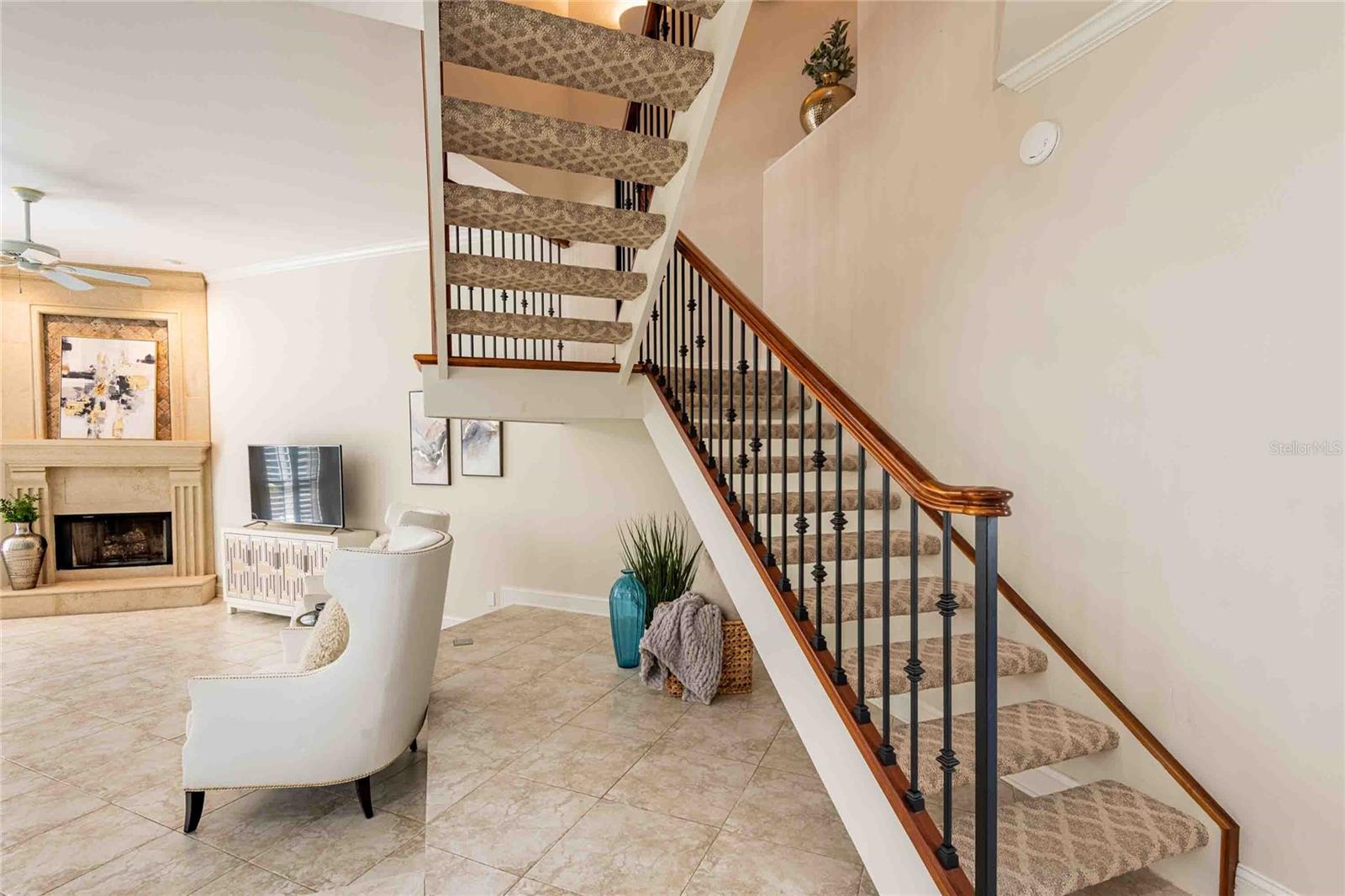 Image 9 of 55 For 18724 Wimbledon