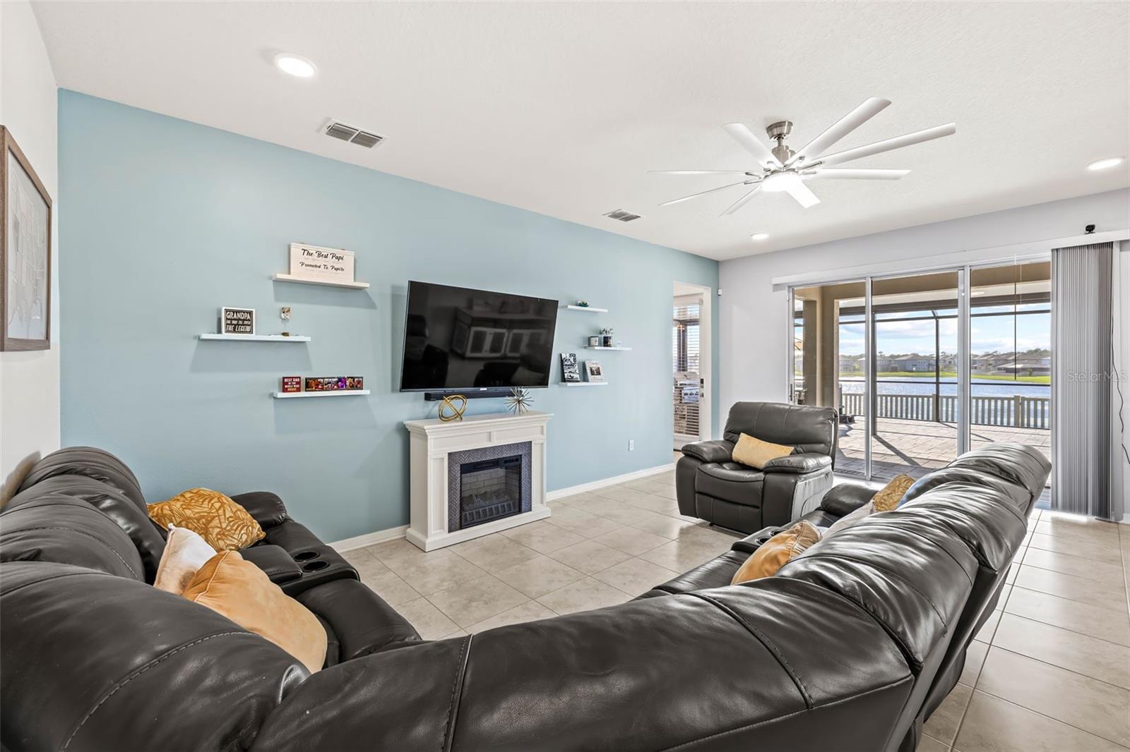 Image 14 of 62 For 3071 Marine Grass Drive