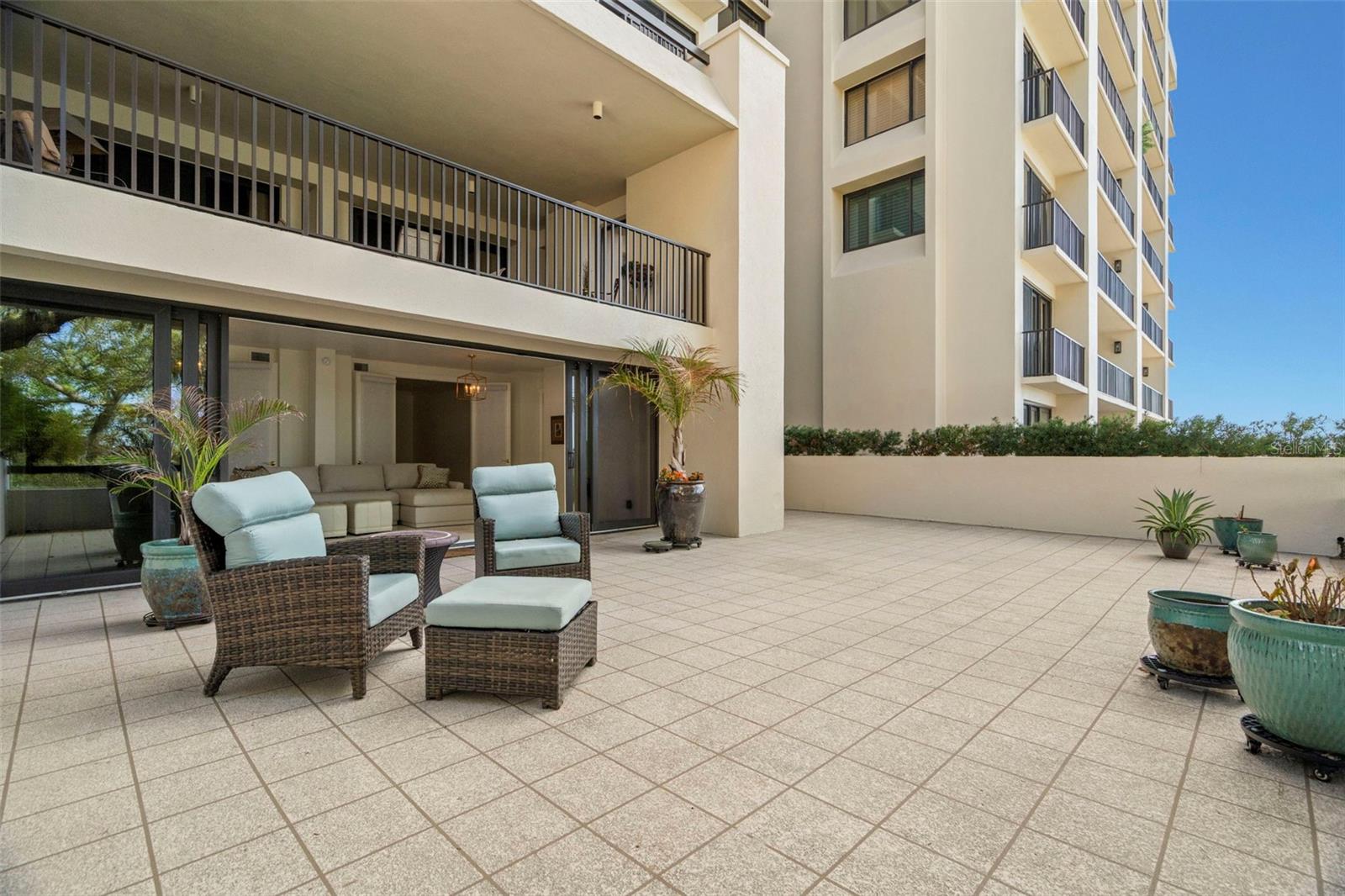 Listing photo id 28 for 4 Belleview Boulevard 108