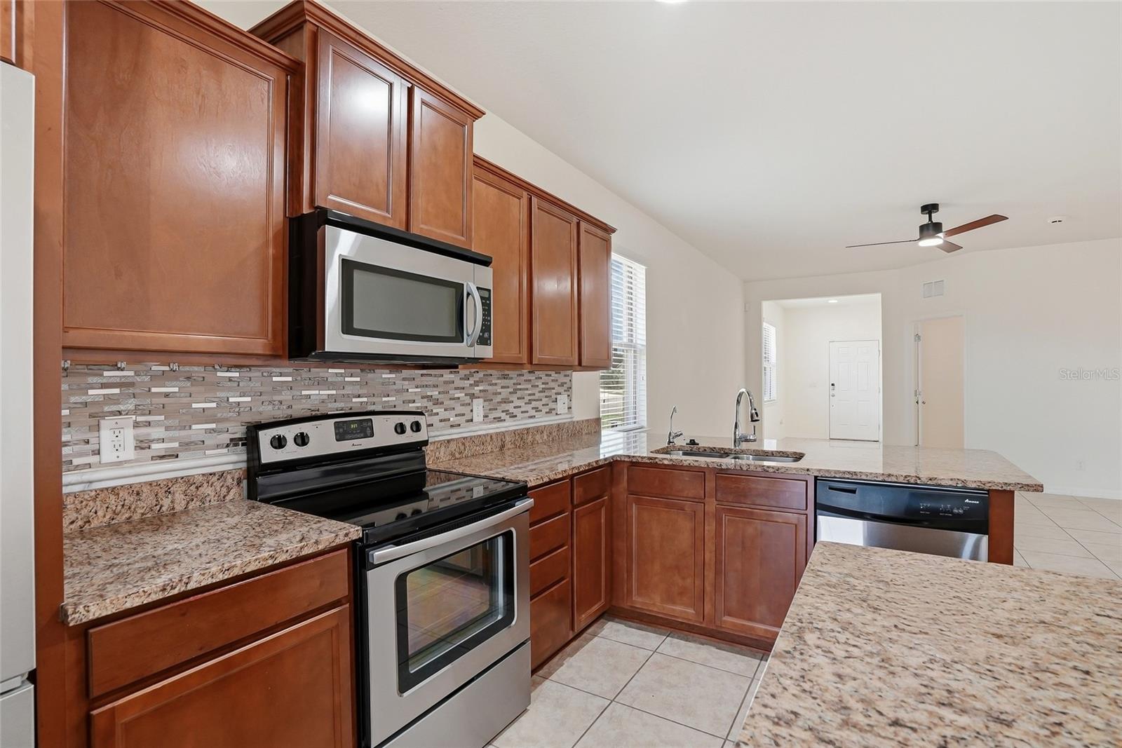 Image 17 of 46 For 1724 Passage Key Lane