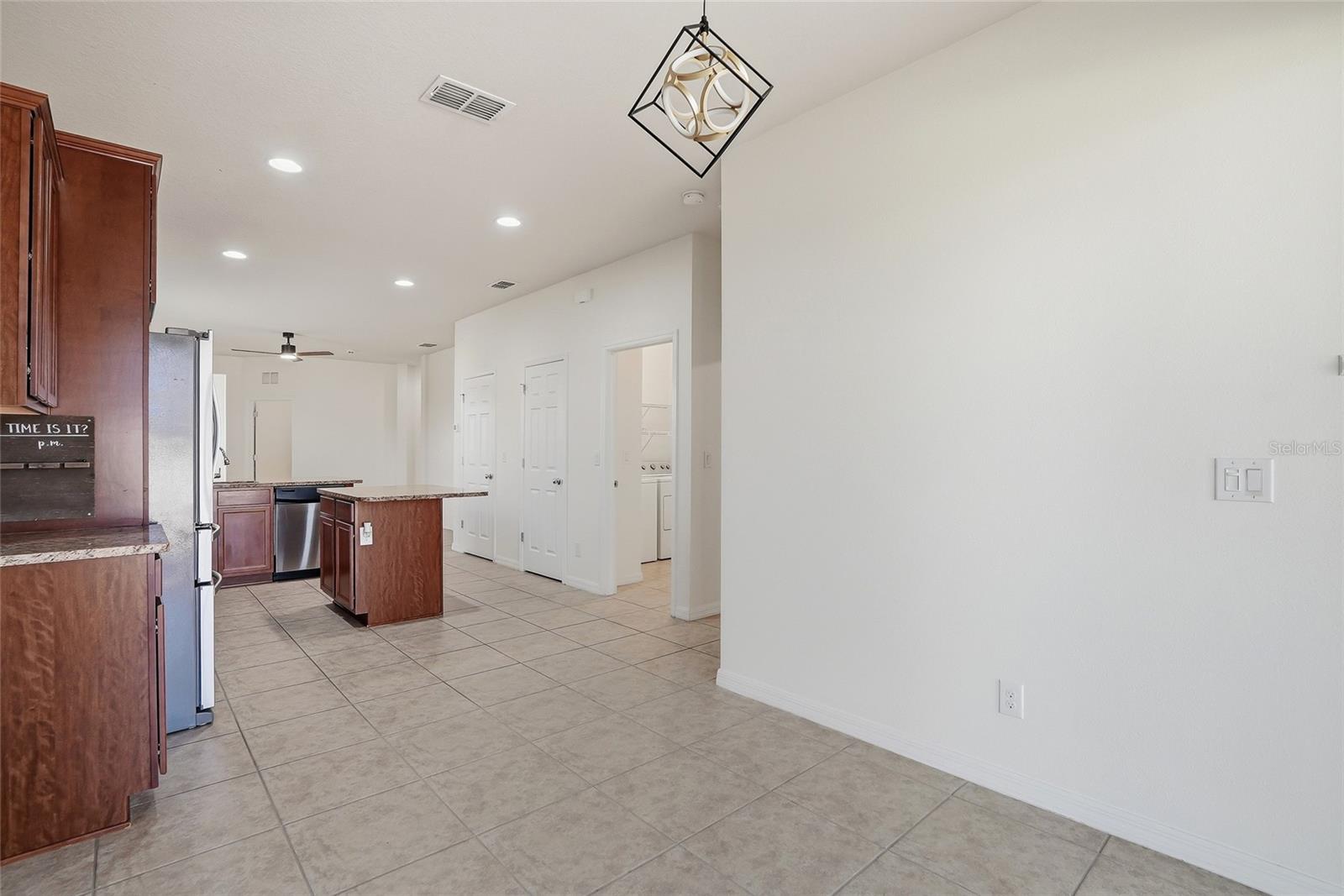 Image 19 of 46 For 1724 Passage Key Lane