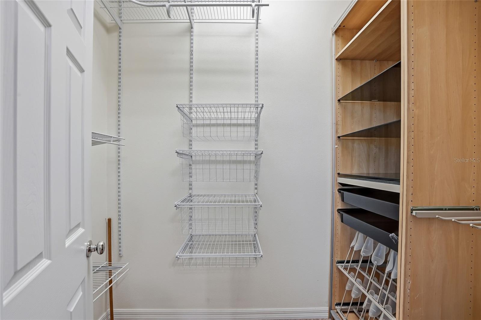 Image 28 of 46 For 1724 Passage Key Lane