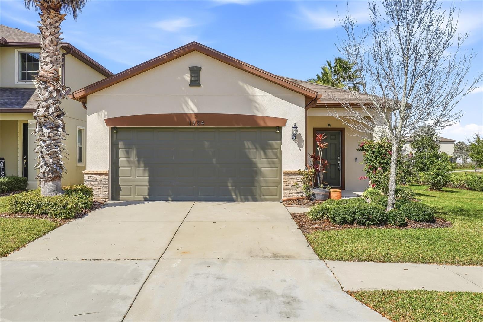 Image 3 of 46 For 1724 Passage Key Lane