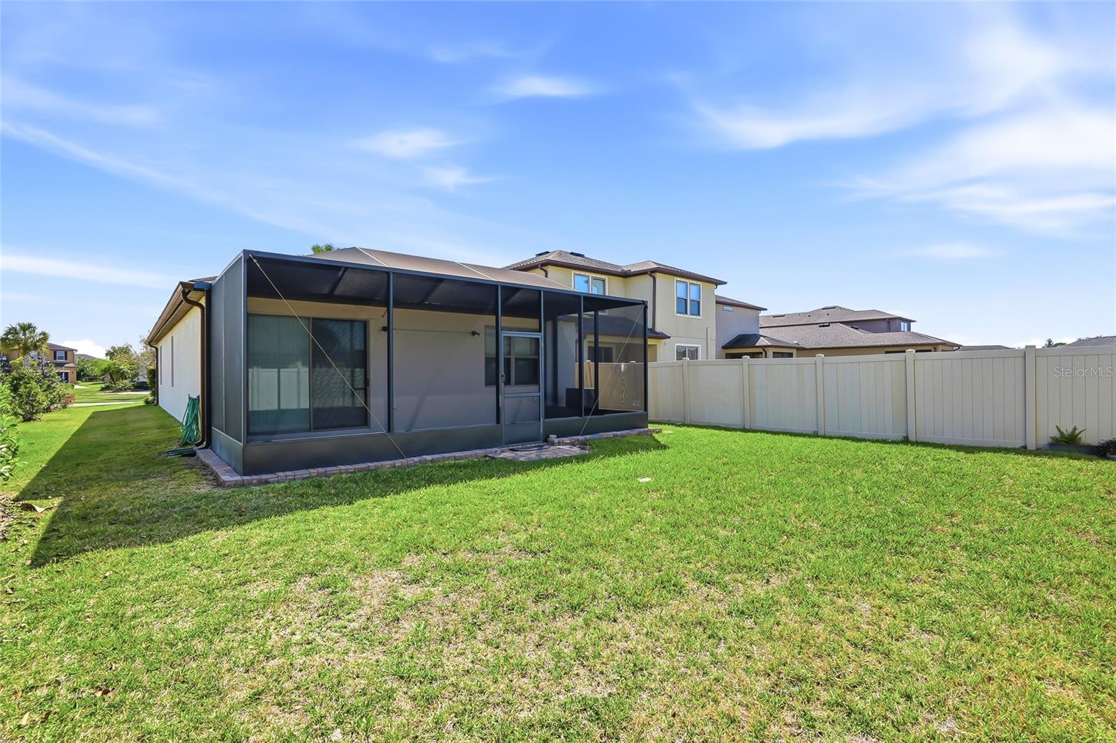 Image 38 of 46 For 1724 Passage Key Lane